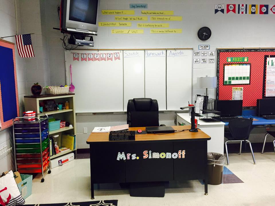 Classroom Arrangement - Mrs. Valerie Simonoff